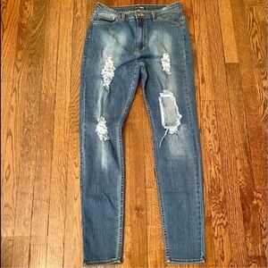 Fashion Nova Men's Ripped Denim Jeans
